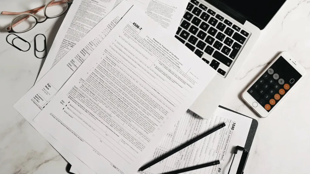 Trámites gestoria planells